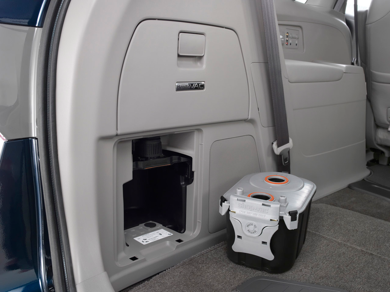 Illustration for article titled The 2014 Honda Odyssey Is The Exact Same Minivan But With A Vacuum Cleaner